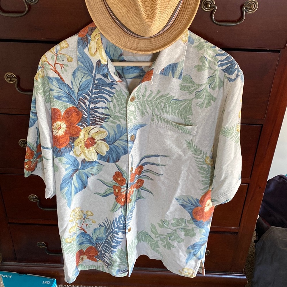 Tommy Bahama Hawaiian shirt